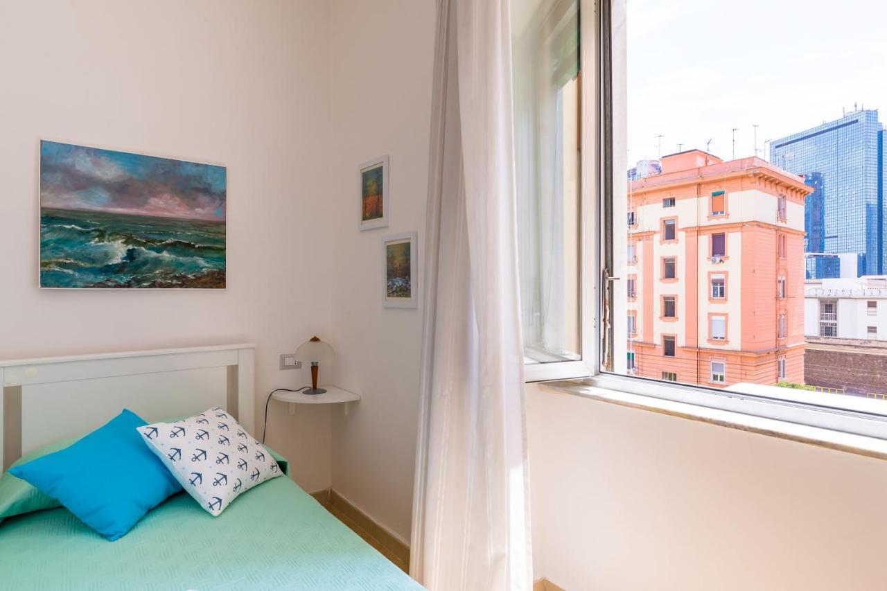 Rione Emanuele III - 4 Bedroom Apartment Naples Exterior photo